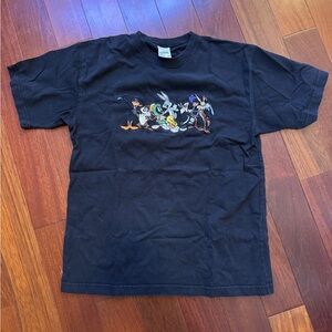 Vintage 1998 Black Warner Bros Looney Tunes embroidered Graphic Tee